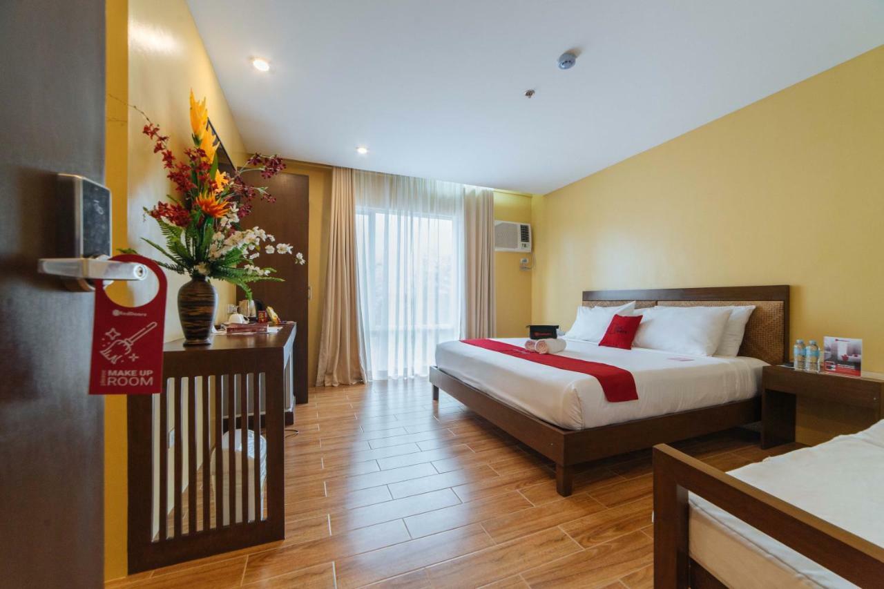 Reddoorz Premium Near Health Centrum Banica Roxas Dış mekan fotoğraf