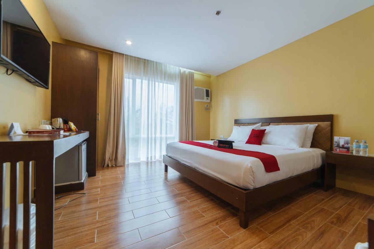 Reddoorz Premium Near Health Centrum Banica Roxas Dış mekan fotoğraf