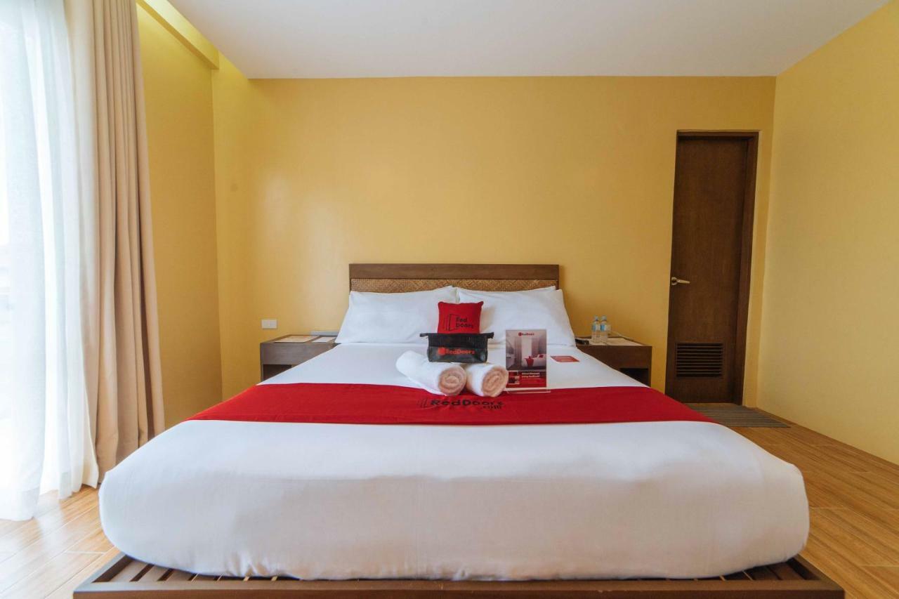 Reddoorz Premium Near Health Centrum Banica Roxas Dış mekan fotoğraf