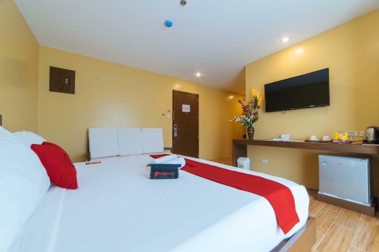 Reddoorz Premium Near Health Centrum Banica Roxas Dış mekan fotoğraf