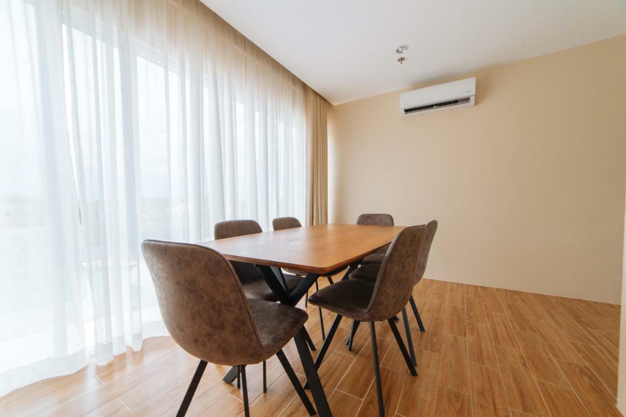 Reddoorz Premium Near Health Centrum Banica Roxas Dış mekan fotoğraf