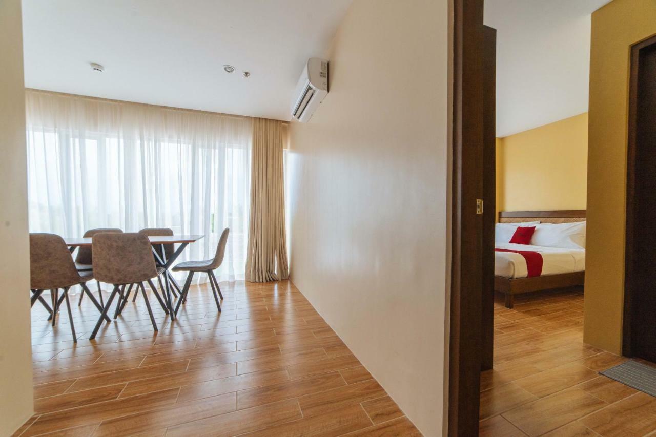 Reddoorz Premium Near Health Centrum Banica Roxas Dış mekan fotoğraf