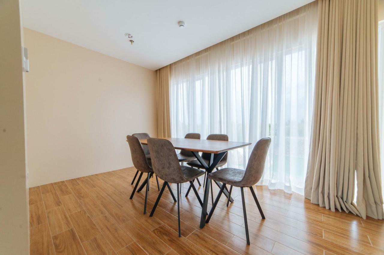 Reddoorz Premium Near Health Centrum Banica Roxas Dış mekan fotoğraf