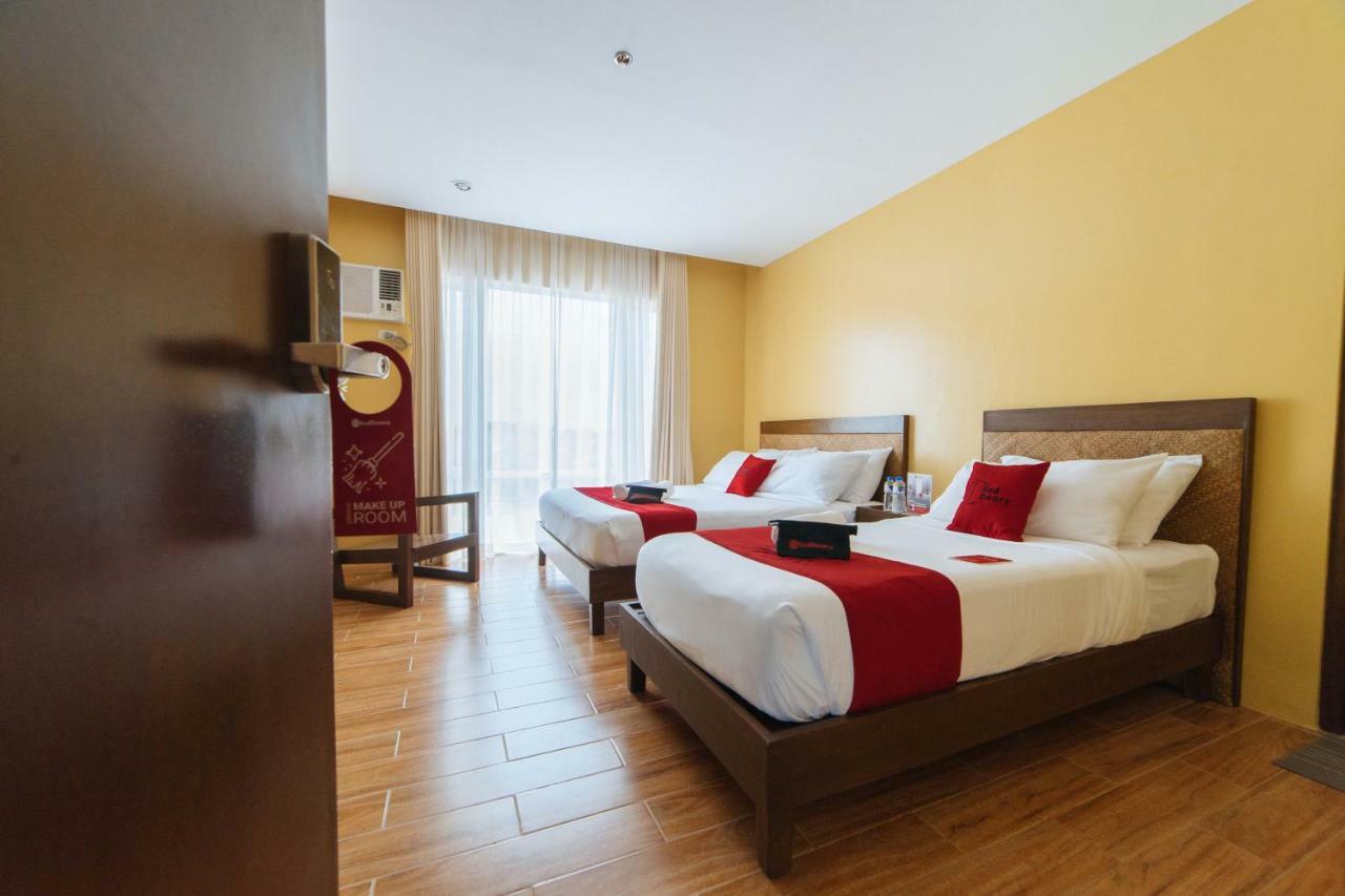 Reddoorz Premium Near Health Centrum Banica Roxas Dış mekan fotoğraf